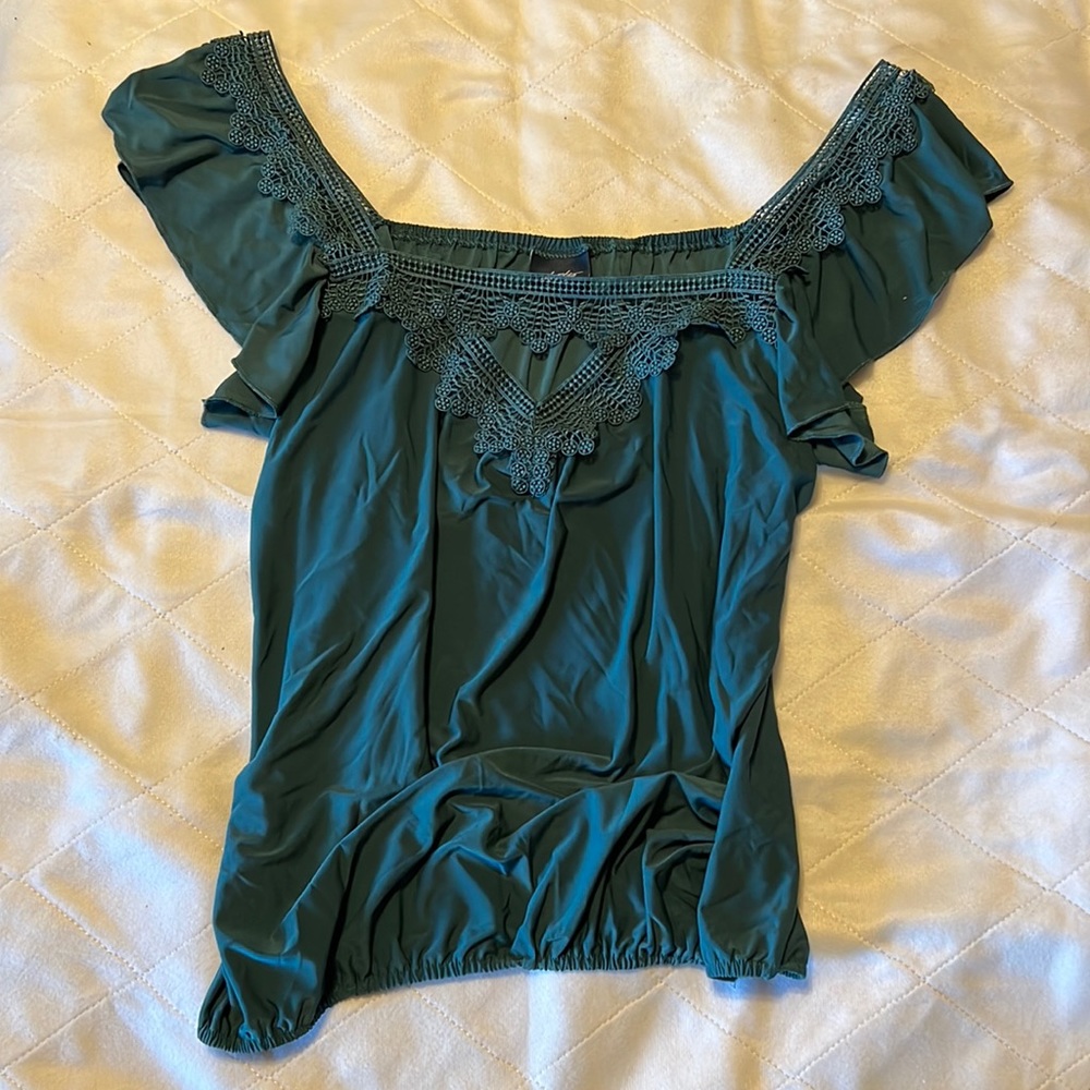 Large Top